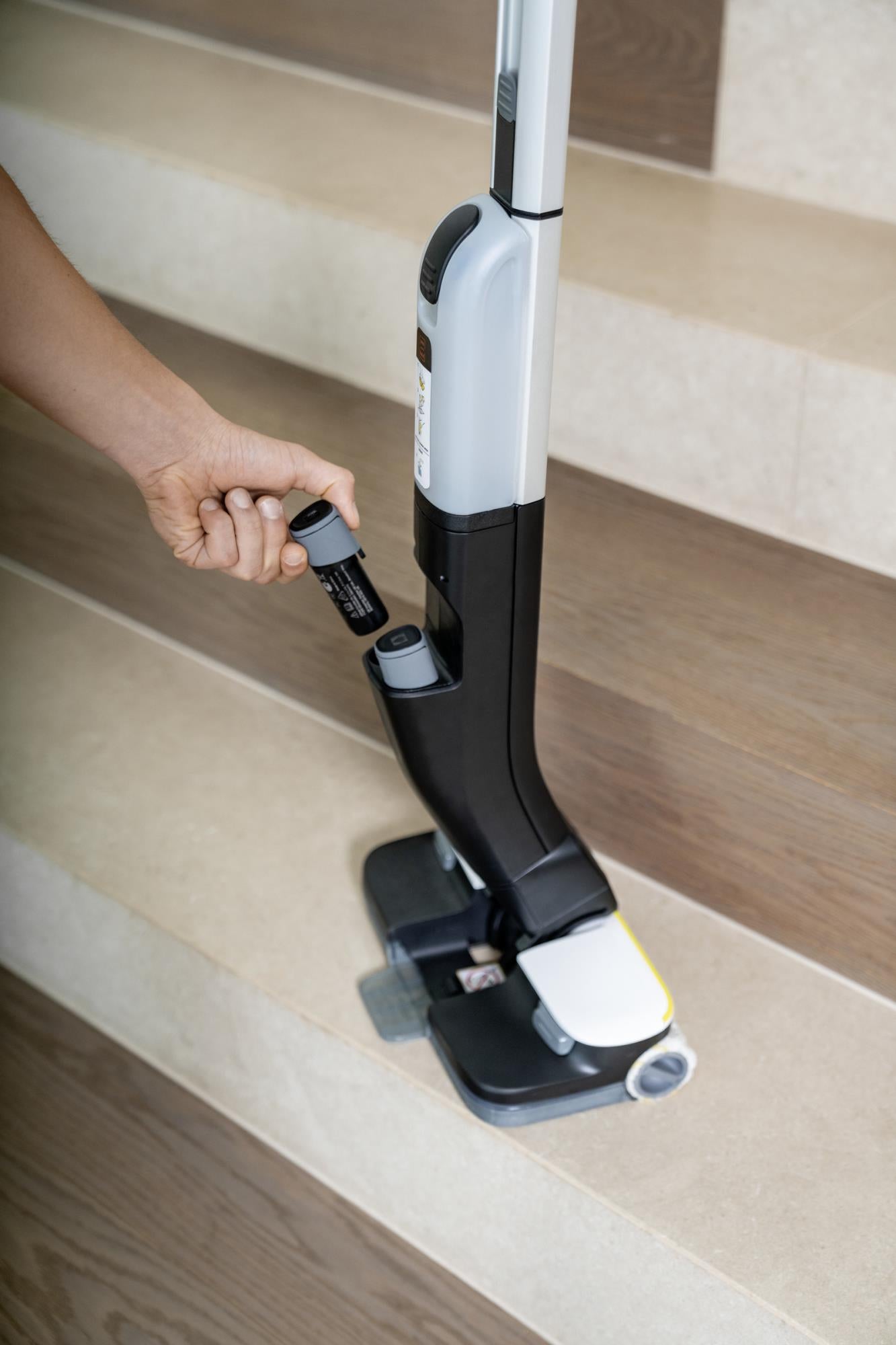 65d088af57389c17802944ad4771c193